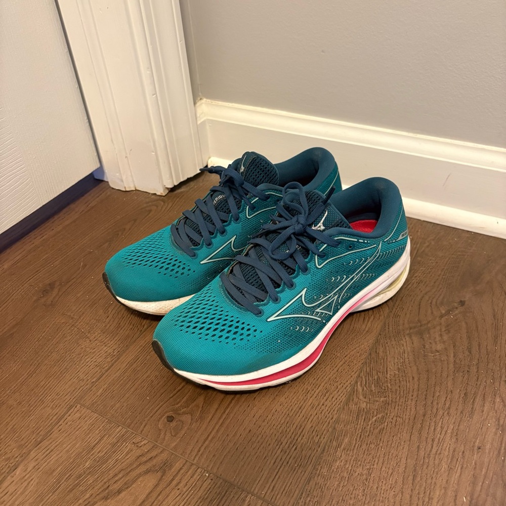 Mizuno Waverider 25 - teal size 7